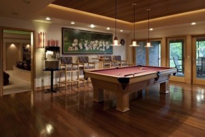 Garage with a pool table