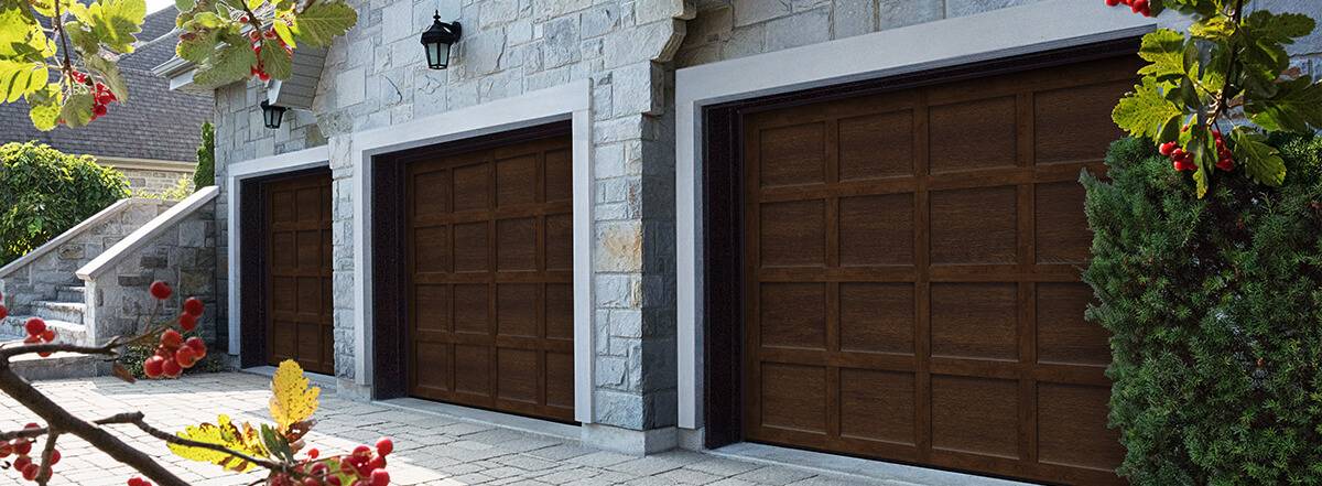 Cambridge CM, 8’6” x 7’, Chocolate Walnut doors and overlays